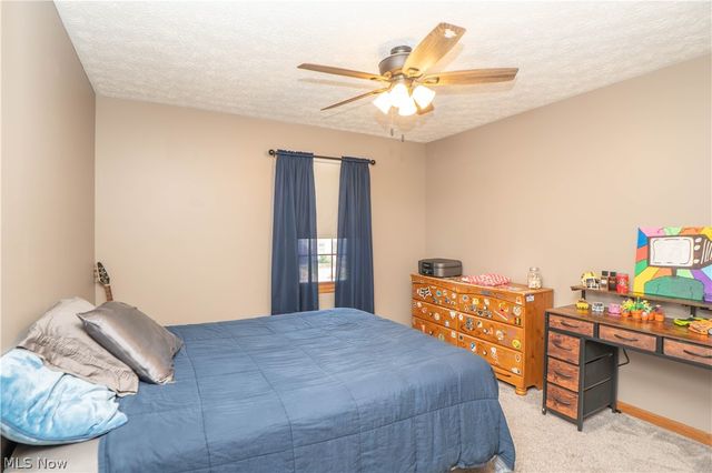 304 Rodeo Circle, Louisville, OH 44641