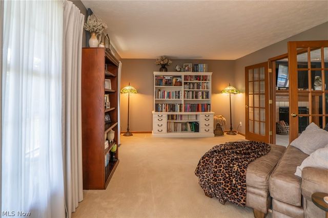 304 Rodeo Circle, Louisville, OH 44641