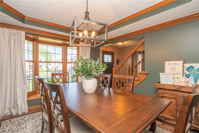 304 Rodeo Circle, Louisville, OH 44641