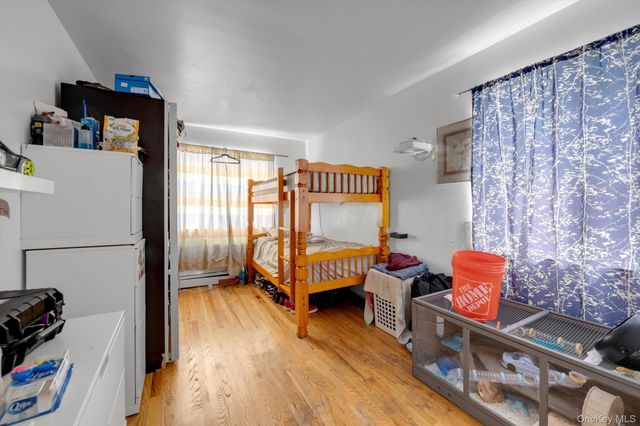 93-12 89th Avenue, Woodhaven, NY 11421