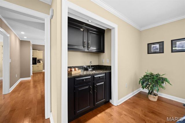 6 Pinebrook Court, Edwardsville, IL 62025