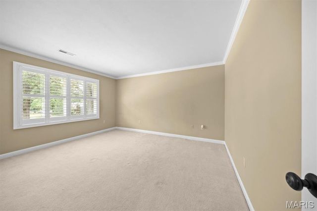 6 Pinebrook Court, Edwardsville, IL 62025