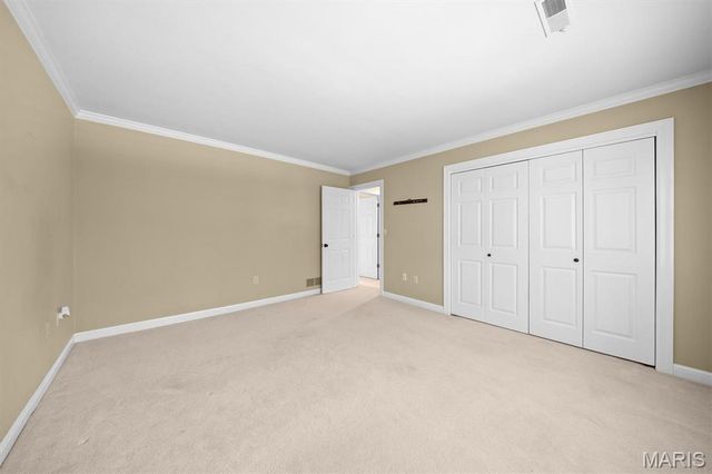 6 Pinebrook Court, Edwardsville, IL 62025