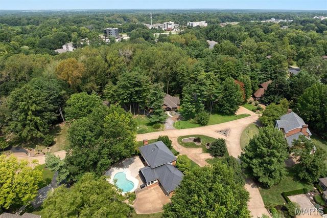 6 Pinebrook Court, Edwardsville, IL 62025