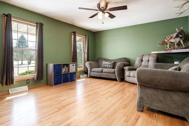 4701 E County Road J, Beloit, WI 53511