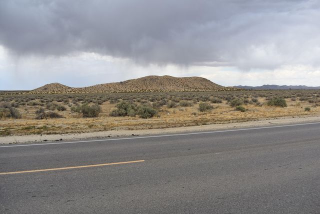 24500 E Avenue P, Palmdale, CA 93591