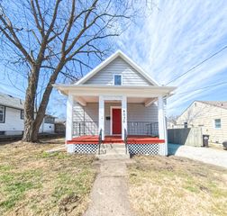 4030 8th Place, Des Moines, IA 50313