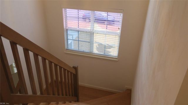 220 Belmont CIR, Yorktown, VA 23693