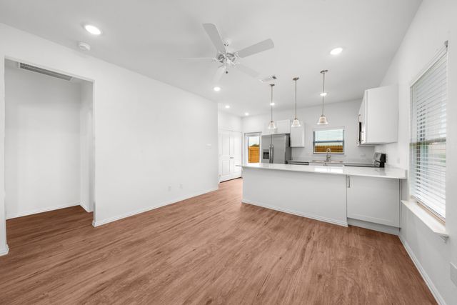 6415 Fm 1570 W B, Greenville, TX 75402