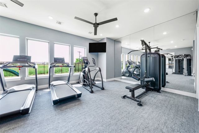 6415 Fm 1570 W B, Greenville, TX 75402