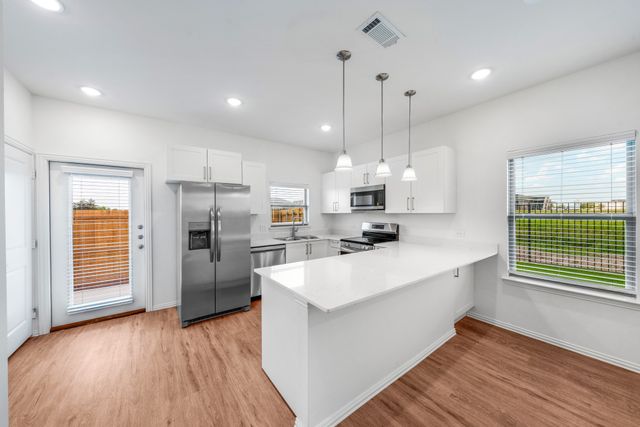 6415 Fm 1570 W B, Greenville, TX 75402