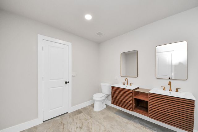 2954 County Road 855, Alvin, TX 77511