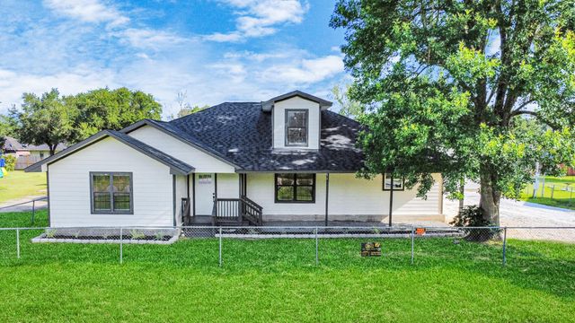 2954 County Road 855, Alvin, TX 77511