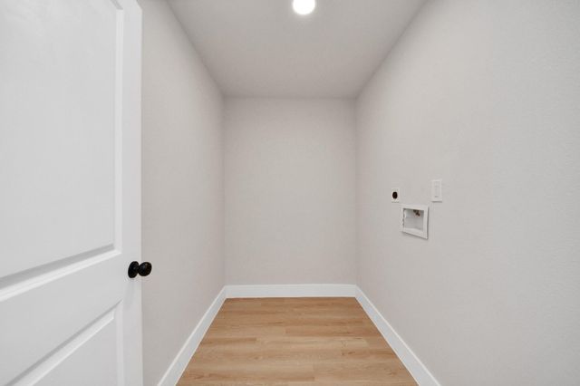 2954 County Road 855, Alvin, TX 77511