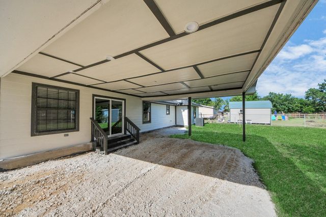 2954 County Road 855, Alvin, TX 77511