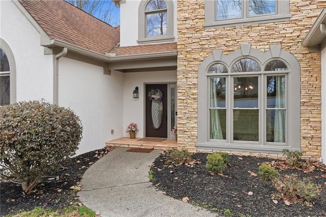 2595 Highland Pointe Drive, Cumming, GA 30041