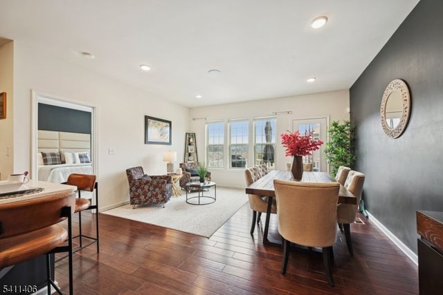 33 Albert Ct, Randolph Twp., NJ 07869