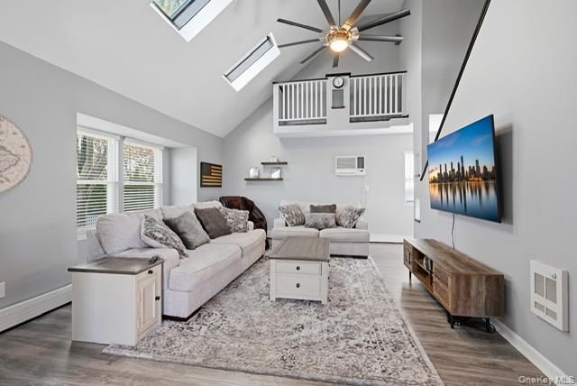 31 Sayville Road, Sound Beach, NY 11789