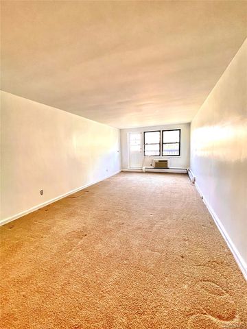 5 Oakdale Manor B18, Suffern, NY 10901