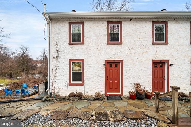 20 N BRANDYWINE AVE, Coatesville, PA 19320