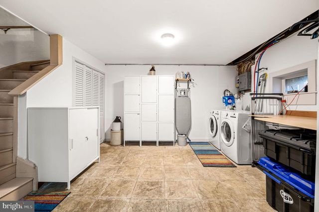 20 N BRANDYWINE AVE, Coatesville, PA 19320