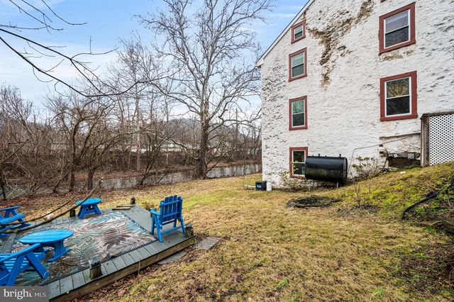 20 N BRANDYWINE AVE, Coatesville, PA 19320