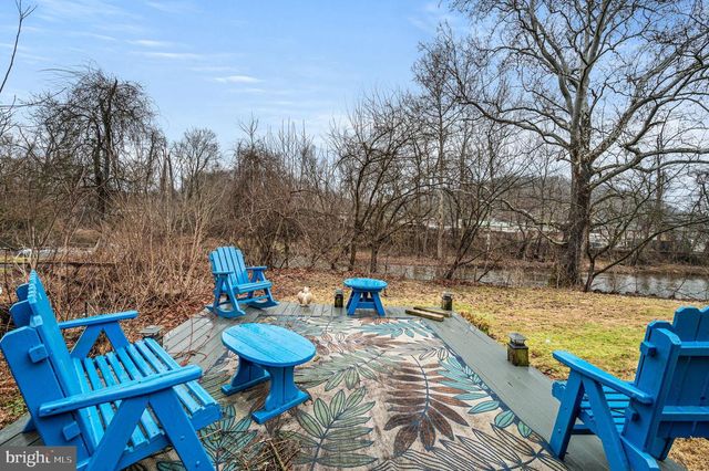 20 N BRANDYWINE AVE, Coatesville, PA 19320