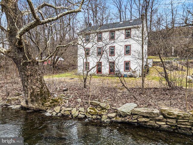 20 N BRANDYWINE AVE, Coatesville, PA 19320