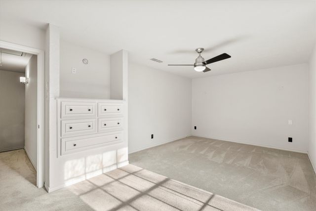 3801 S Versailles Avenue, Dallas, TX 75209