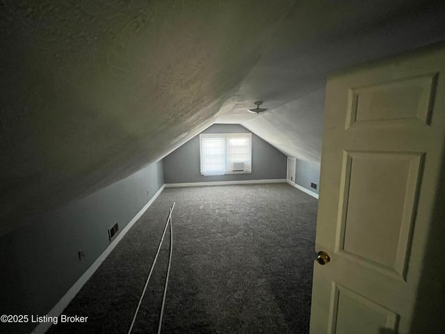 825 S 33rd St, Louisville, KY 40211