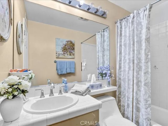 17113 Aviva Court, Granada Hills, CA 91344