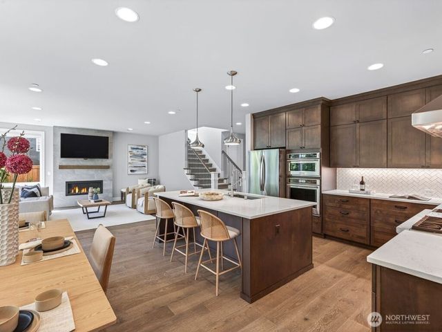 23973 NE 25th Street, Sammamish, WA 98074