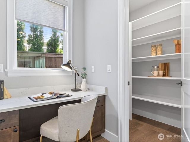 23973 NE 25th Street, Sammamish, WA 98074