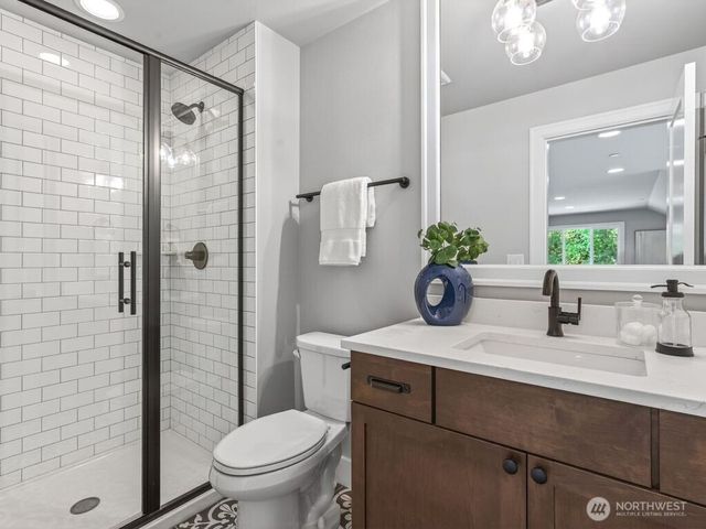 23973 NE 25th Street, Sammamish, WA 98074