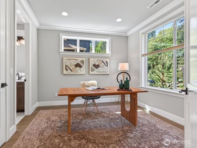 23973 NE 25th Street, Sammamish, WA 98074
