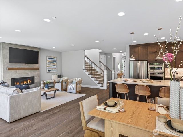 23973 NE 25th Street, Sammamish, WA 98074