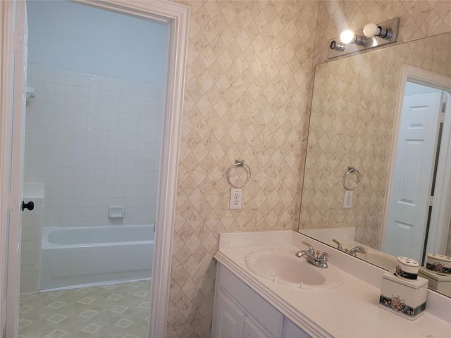 4509 Brittany Drive, Rowlett, TX 75088