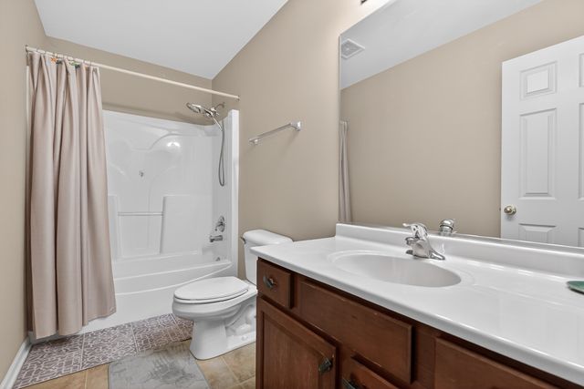 2458 Cushing Lane, Aurora, IL 60503
