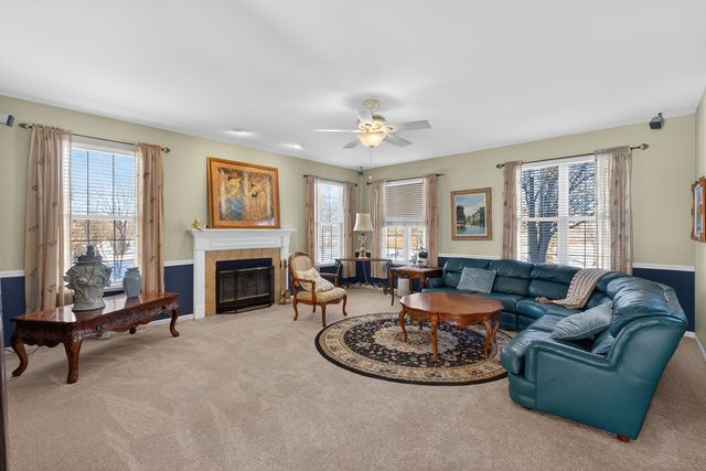 2458 Cushing Lane, Aurora, IL 60503