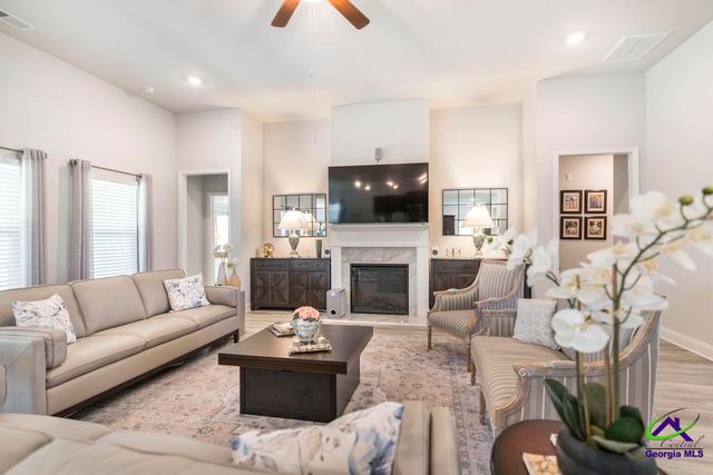 1310 Barrington Place Cove, Macon, GA 31220