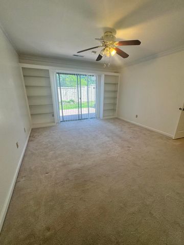 2136 Vaden Village Drive, Chattanooga, TN 37421