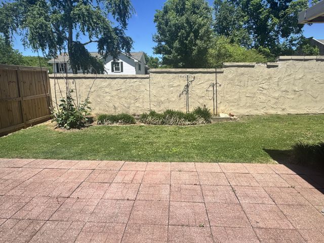 2136 Vaden Village Drive, Chattanooga, TN 37421