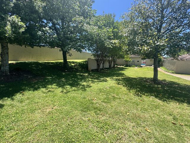 2136 Vaden Village Drive, Chattanooga, TN 37421