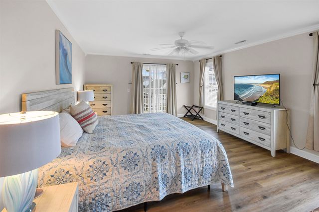 211 21st Ave. N, North Myrtle Beach, SC 29582