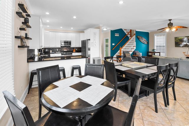 211 21st Ave. N, North Myrtle Beach, SC 29582