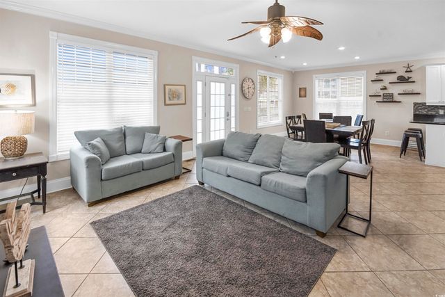 211 21st Ave. N, North Myrtle Beach, SC 29582