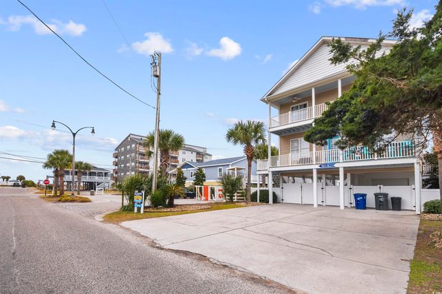 211 21st Ave. N, North Myrtle Beach, SC 29582