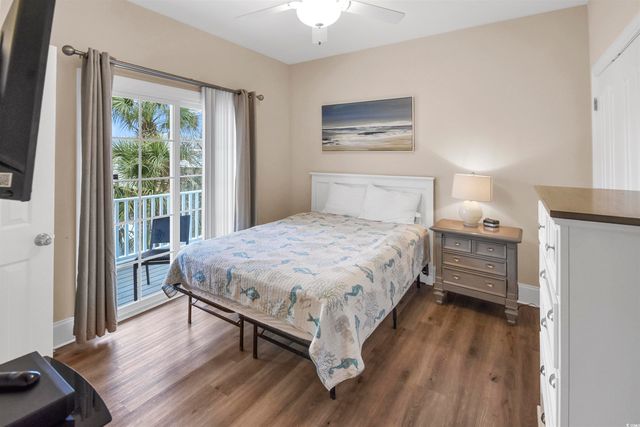 211 21st Ave. N, North Myrtle Beach, SC 29582