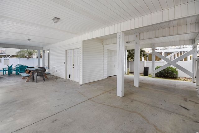 211 21st Ave. N, North Myrtle Beach, SC 29582