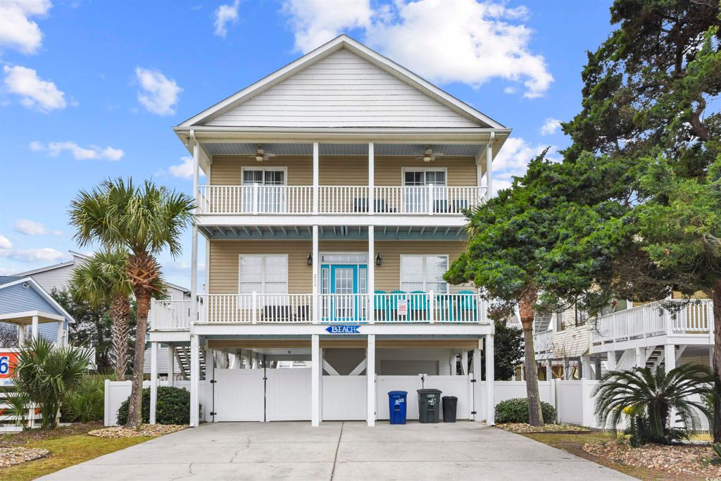 211 21st Ave. N, North Myrtle Beach, SC 29582